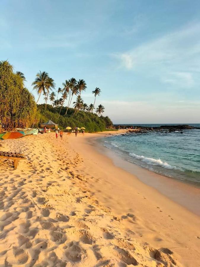 Thatched Villa Тангалла Экстерьер фото